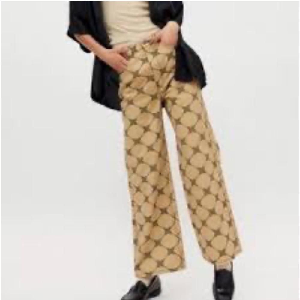 Urban Outfitters BDG High Waist Leg Wide Leg Neutral Beige Size 31
